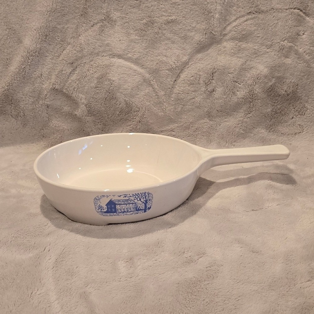 Vintage Corning Ware Amana Radarange Browning Skillet Blue Farmhouse Pan‎ 6.75"